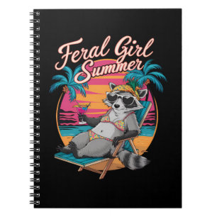 Caderno Espiral Verão de Menina Selvagem na Praia, Guaxinim Engraç