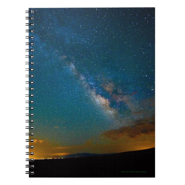 Caderno Espiral Via Látea sobre o Taos, Novo México (Frente)