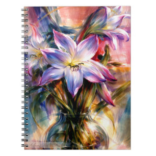 Caderno Espiral Vibrante Buquê de Lírios em Vaso de Vidro Artístic