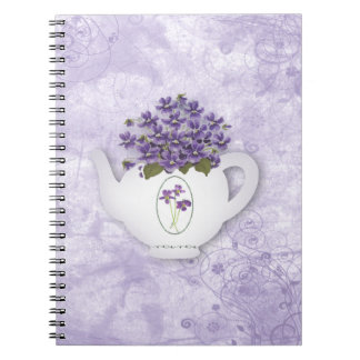 Caderno Espiral Violetas No Bule