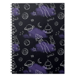 Caderno Espiral Whimsical Purple Outer Space Seamless Pattern