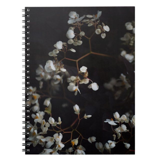 Caderno Espiral White moody flowers on dark background (Frente)