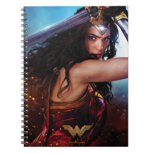 Caderno Espiral Wonder Woman Blocking With Sword