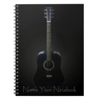 Caderno preto personalizado da música da guitarra