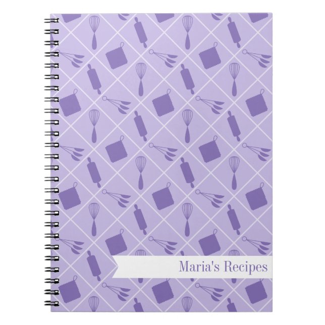 Caderno roxo retro da receita dos utensílios (Frente)