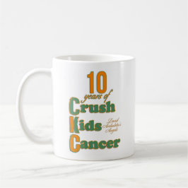 Café 10 anos de esmagamento caçoam a caneca do cancer