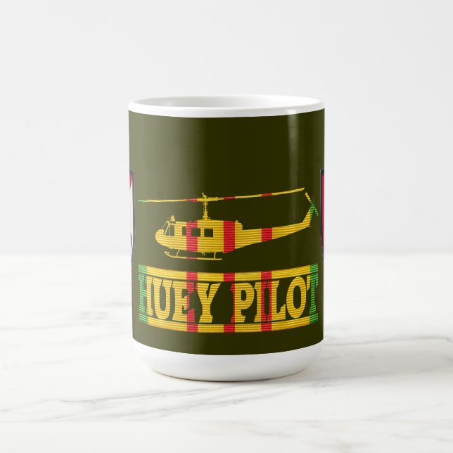 Café 11o Regimento de cavalaria blindada. Caneca piloto (Centro)