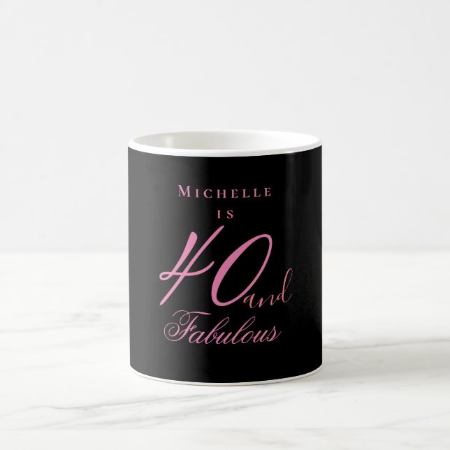 Café 40 e caneca fabulosa de aniversário (Centro)