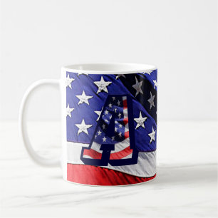 Café A bandeira americana e rotula "A" na caneca de