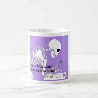 Café A caneca do vício do grânulo de Deady