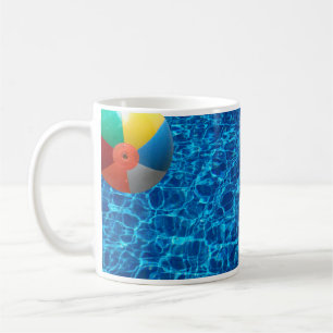 Café Água da Piscina de natação, caneca da praia