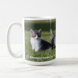 Café Aventura aguarda a caneca de gato