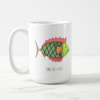 Café Beba como uma caneca de peixe