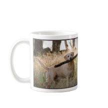 Caneca amarela de labrador retriever