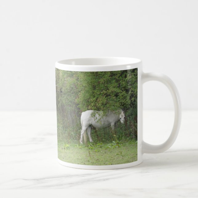 Café Caneca Branca de Cavalo Tímida (Direita)