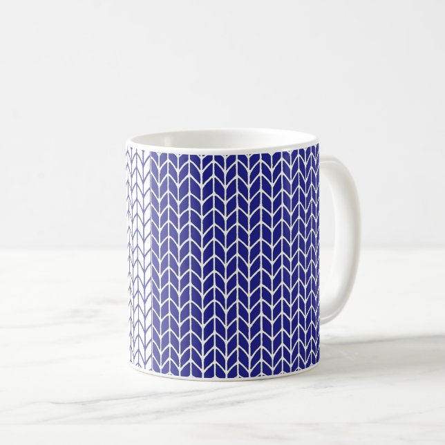 CAFÉ CANECA BRANCA DE MALHA AZUL E BRANCA (Frente Esquerda)