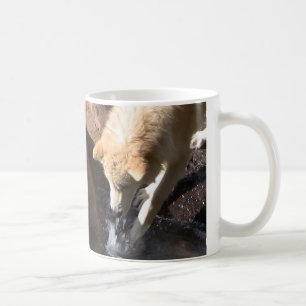 Café Caneca cinzenta de Wof