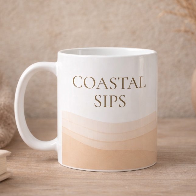 Café Caneca Clássica de Sips Costeiros Neutros, 11 oz (White and taupe coastal coffee accent with clean serif quote detail)
