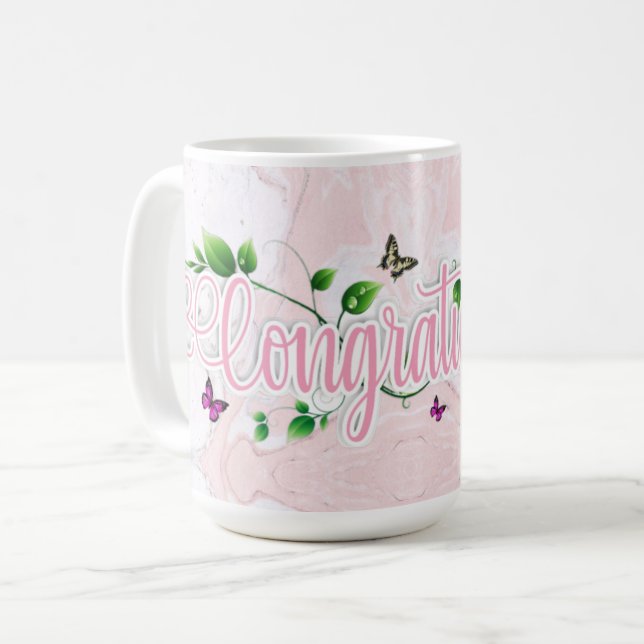 Café Caneca com texto de congratulações em floral rosa (Frente Esquerda)