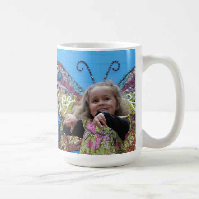 Café Caneca côr de avelã de S (Direita)