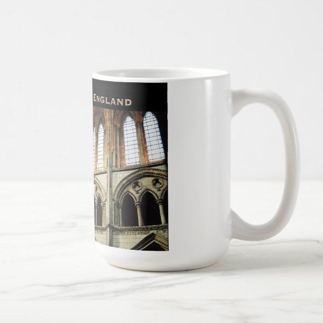 Café Caneca da Catedral de Truro (Direita)