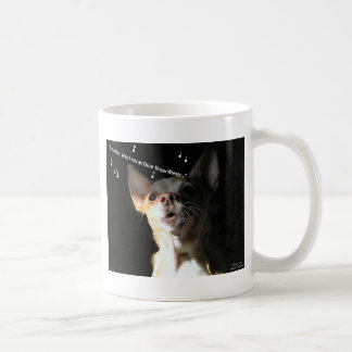 Café Caneca da crise de identidade da chihuahua
