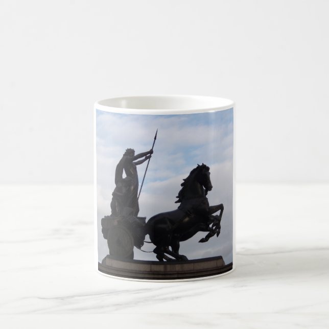 Café Caneca da estátua de Boadicea (Centro)