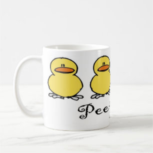 Café caneca da mostra de espreitadela