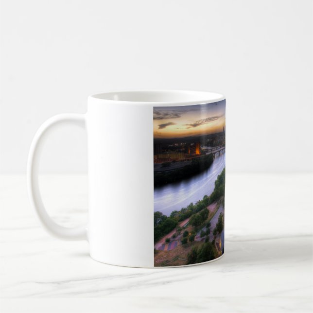 Café Caneca da skyline de Austin (Esquerda)