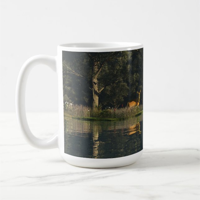 Café caneca de 14 oz com imagem "Sobressaltada" (Esquerda)