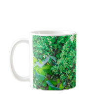 Caneca de Ano Novo 2026 com Design de Floresta da
