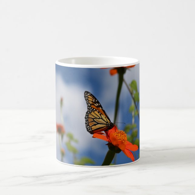 Café Caneca de borboleta monarca (Centro)