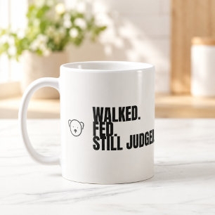 Café Caneca de Cachorro Engraçado Ainda Julgado
