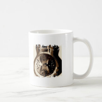 Café Caneca de cerveja afligida da beira