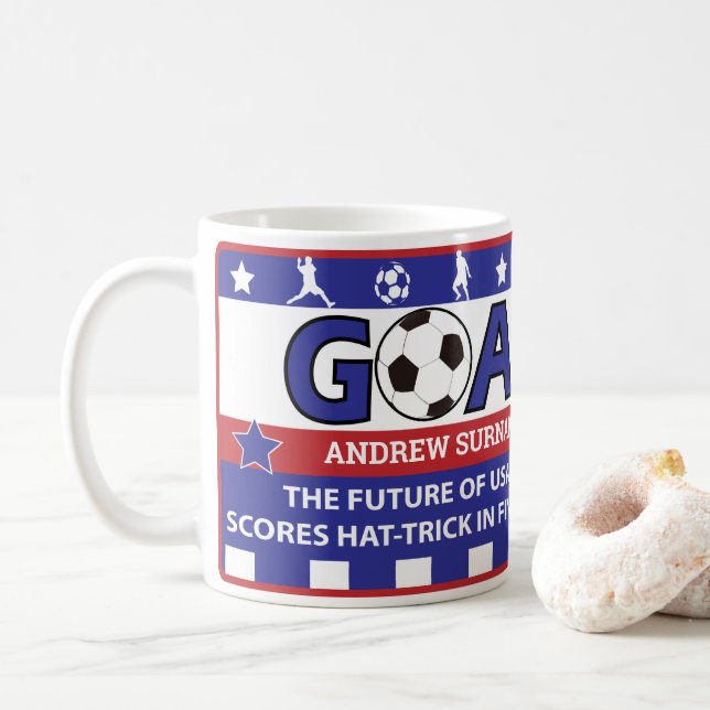 Café Caneca de futebol branca e azul personalizada (Com Donut)