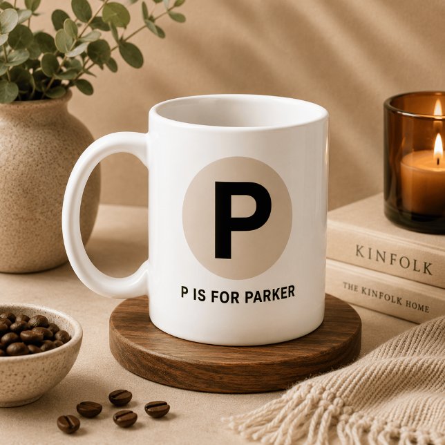 Café Caneca de Inicial Moderna – Design “P é para [Nome (Criador carregado)