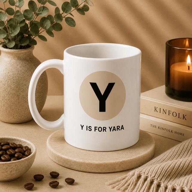 Café Caneca de Inicial Moderna – Design “Y é para [Nome (Criador carregado)