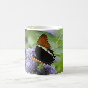 Café Caneca de jardim de borboletas