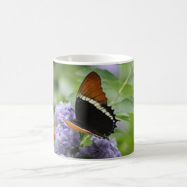 Café Caneca de jardim de borboletas (Centro)