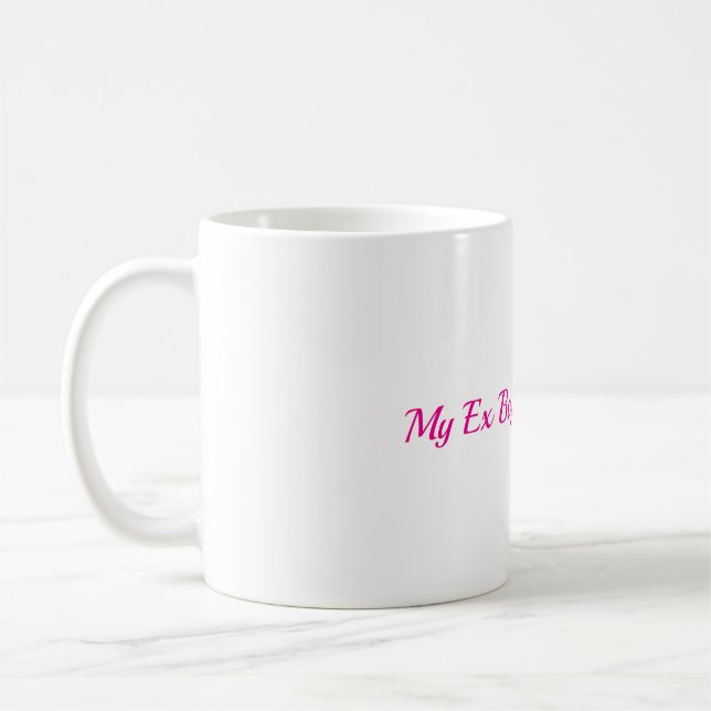 Café caneca de lágrimas de ex-namorado após separação d (Esquerda)