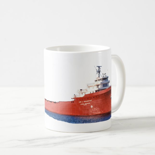 Café Caneca de Lee A. Tregurtha (Frente Esquerda)