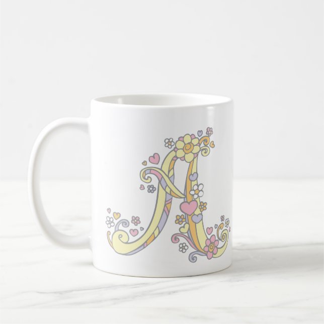 Café Caneca de monograma decorativo A com corações e fl (Esquerda)