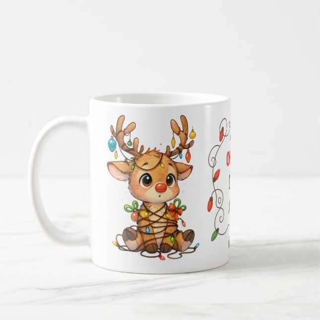 Café Caneca de Renas Engraçadas Presas em Luzes de Nata (Esquerda)