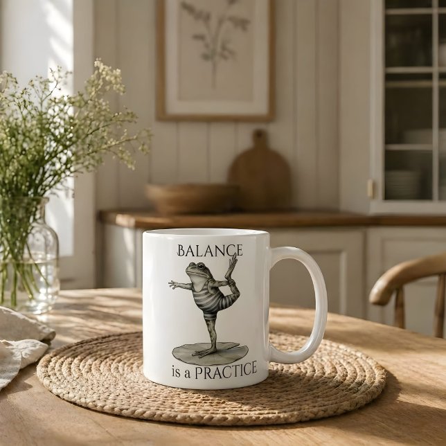 Café Caneca de Sapo - "Equilíbrio é uma Prática" (Criador carregado)