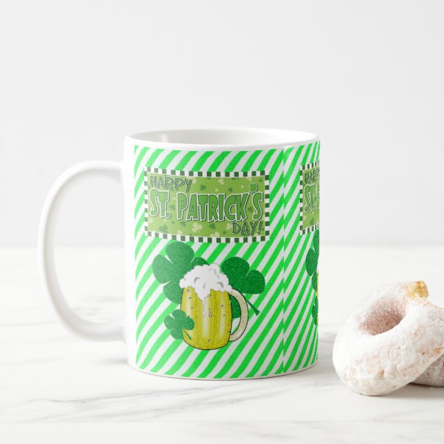 Café Caneca do Dia de São Patrício (Com Donut)