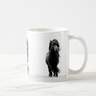 Café Caneca do garanhão de Shetland