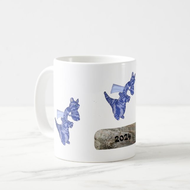 Café Caneca - Humor do Ano Bissexto de 2024 (Frente Esquerda)
