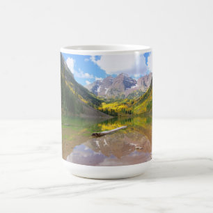 Café Caneca marrom magnífica de Bels