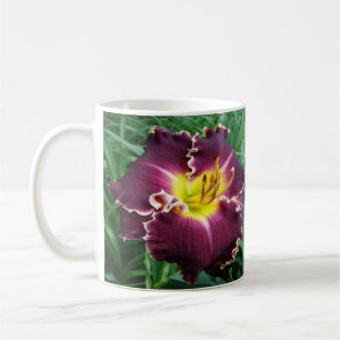 Café Caneca marrom profunda do lírio de dia