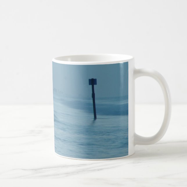 Café Caneca solitária da maré da praia de FL da entrada (Direita)